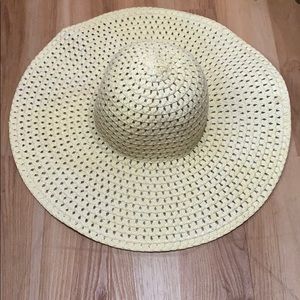 Floppy Beach Hat